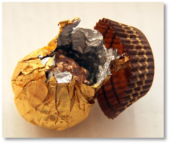 Ferrero Rocher chocolate wrapper